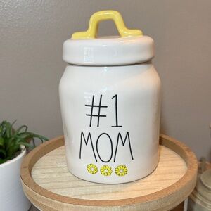 Rae Dunn Cream and Yellow #1 Mom Jar